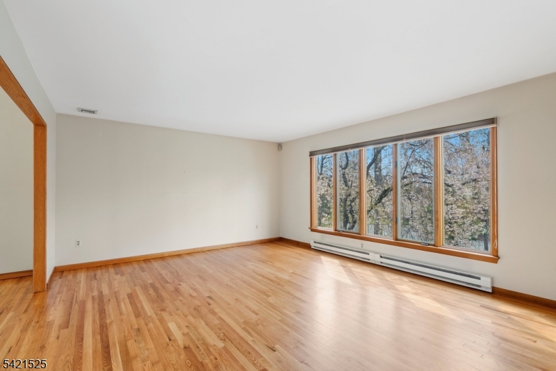 8 Bogert Road Montville, NJ 07058 - Photo 10 of 24