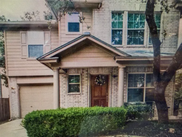 $699 | 342 Mahogany Chest, San Antonio, TX 78249