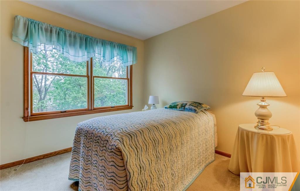 13 Railsedge Road Hillsborough, NJ 08844 - Photo 12 of 19 Gallery Image 12