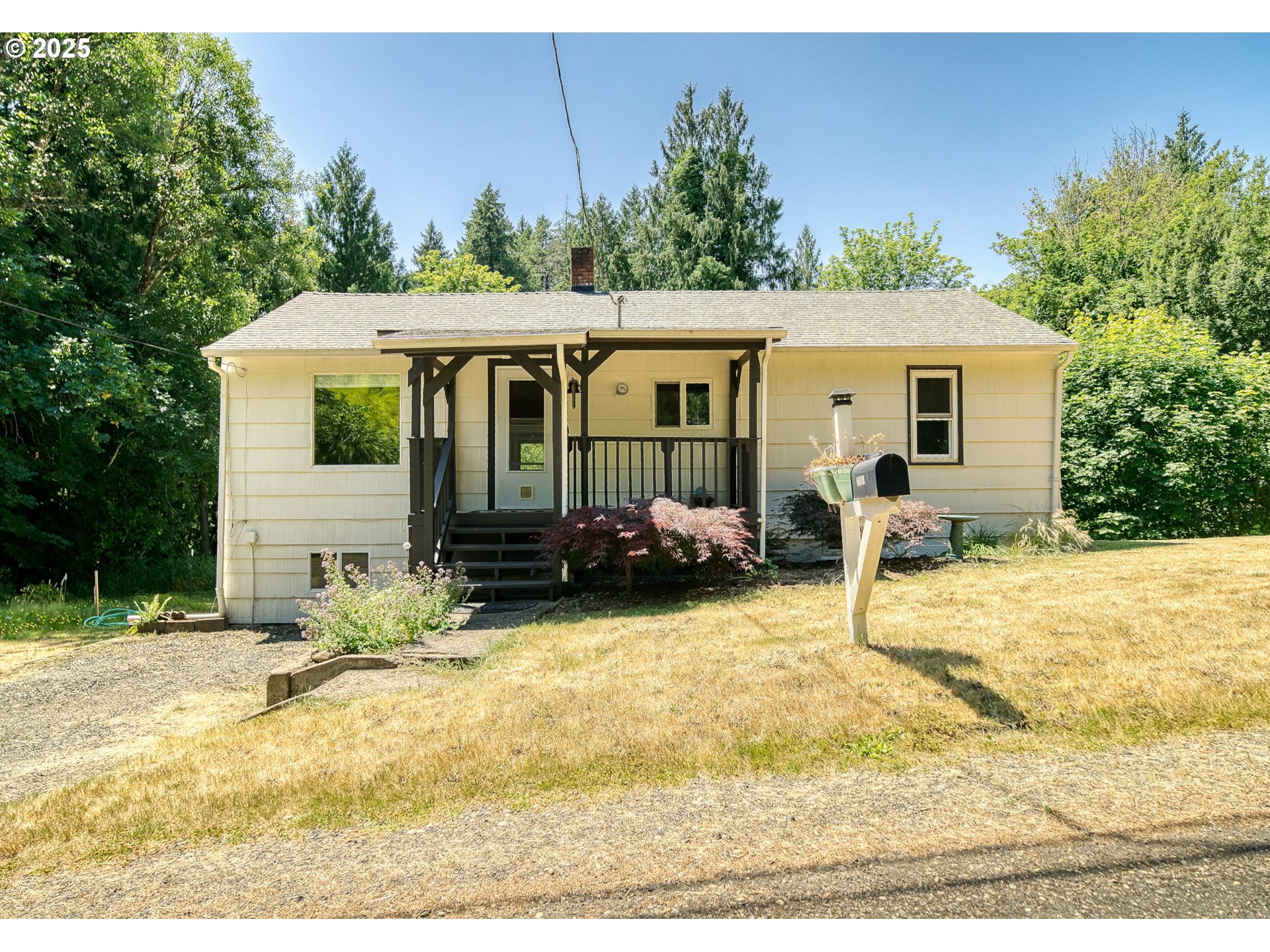 33062 Bellcrest Road Scappoose, OR 97056 - Photo 2 of 24