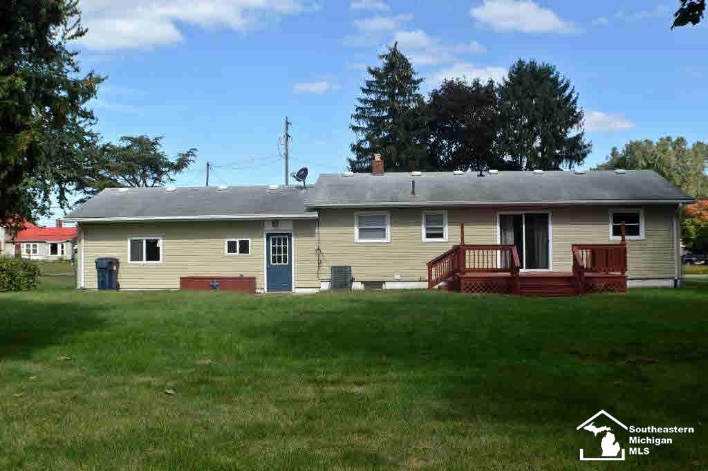 551 East Erie Road Temperance, MI 48182 - Photo 14 of 14 Exterior