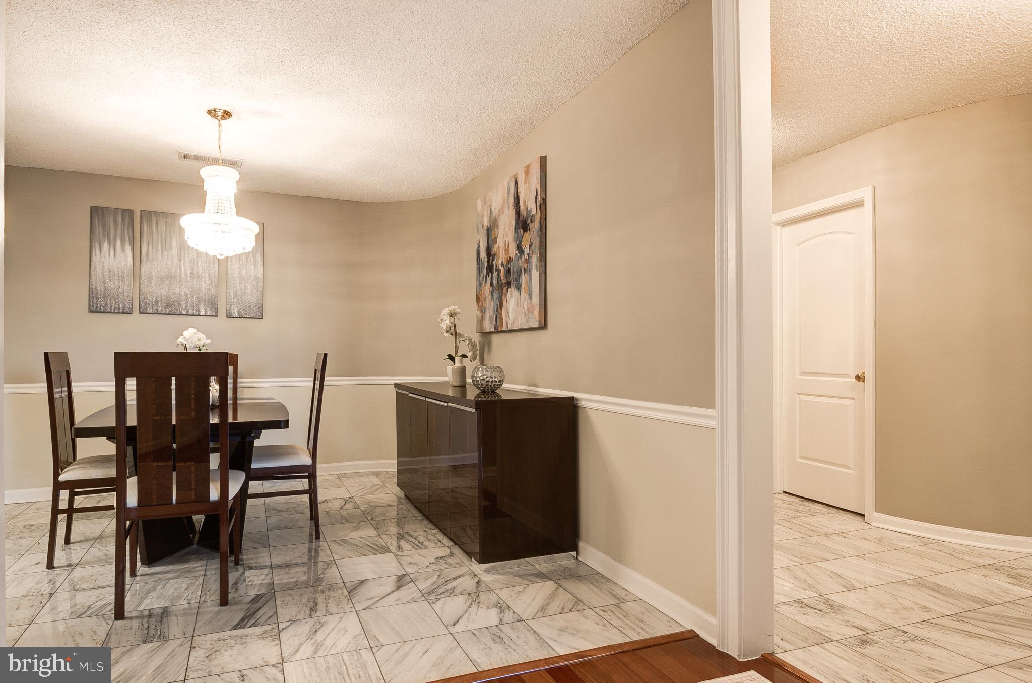 1101 South Arlington Ridge Road, Unit 106 Arlington, VA 22202 - Photo 7 of 32