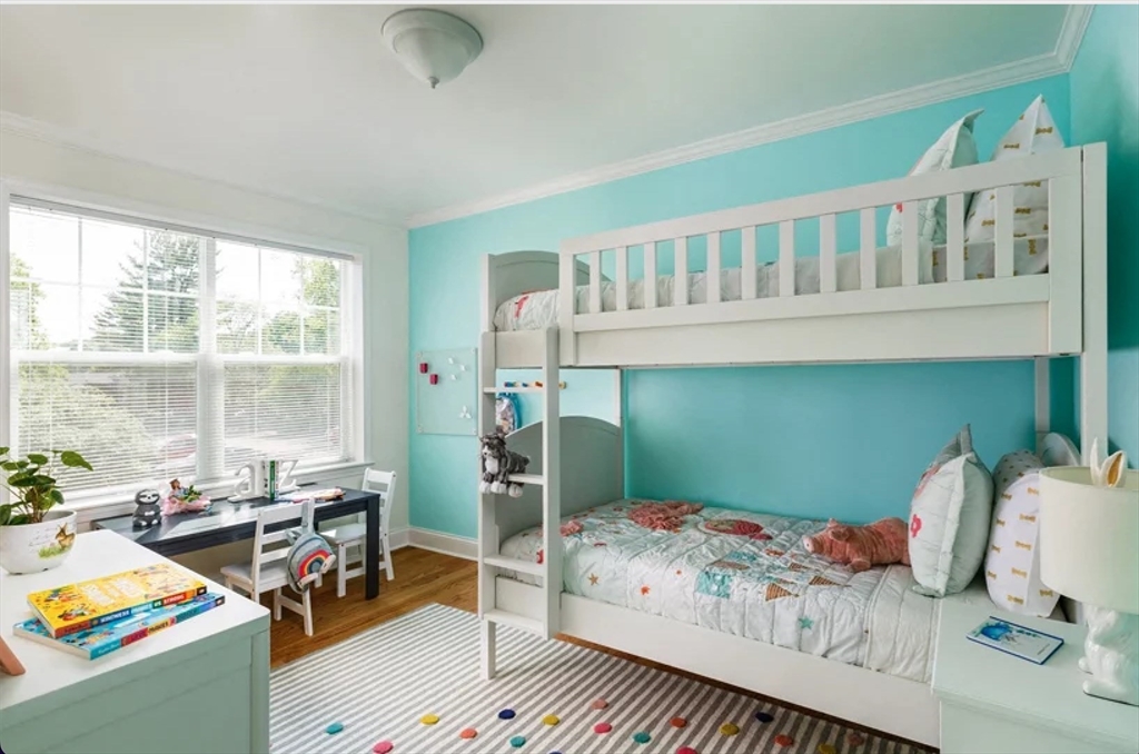 14 Thornton Road, Unit 14 Brookline, MA 02467 - Photo 12 of 13