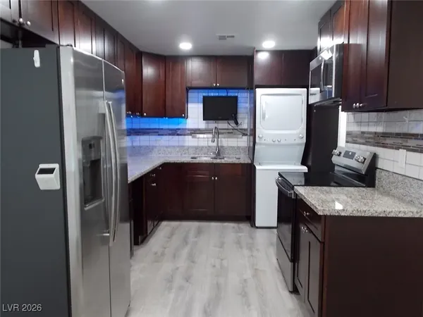 $1,750 | 6208 Ilanos Lane, Unit B, Las Vegas, NV 89108