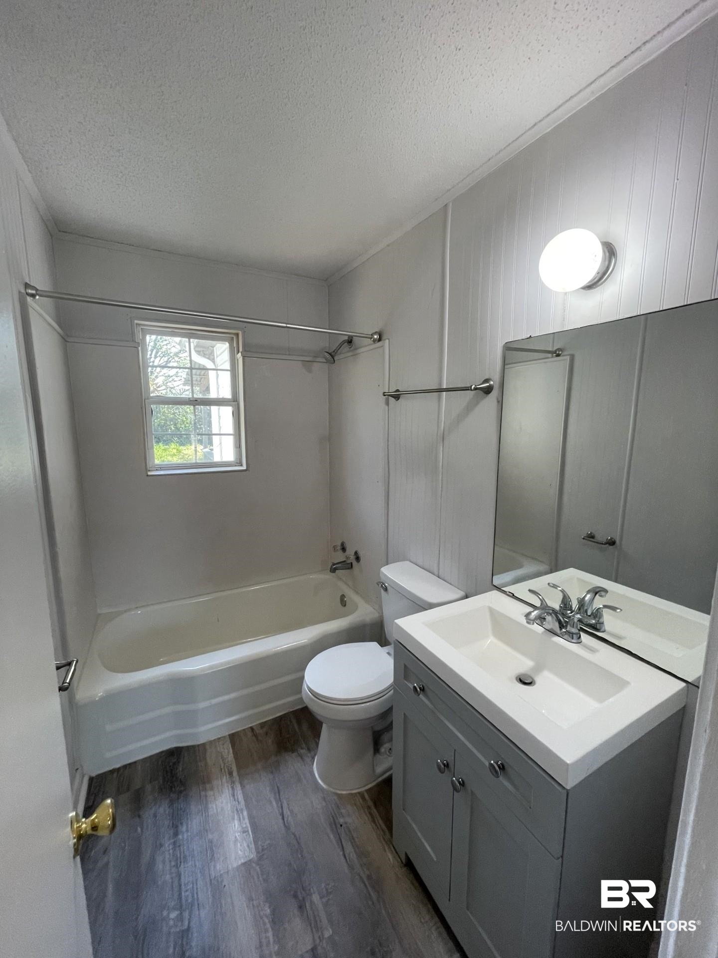 85 Cody Road South Mobile, AL 36608 - Photo 10 of 15 Bathroom