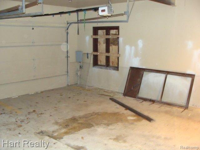 1495 Indian Road Lapeer, MI 48446 - Photo 24 of 24 039.jpg