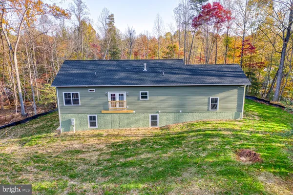 a front view of a multi story residential houses