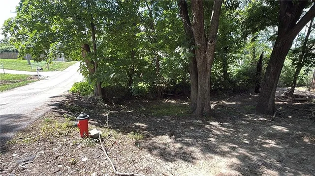 $17,900 | 3638 North Woodland Avenue, Kansas City, MO 64116