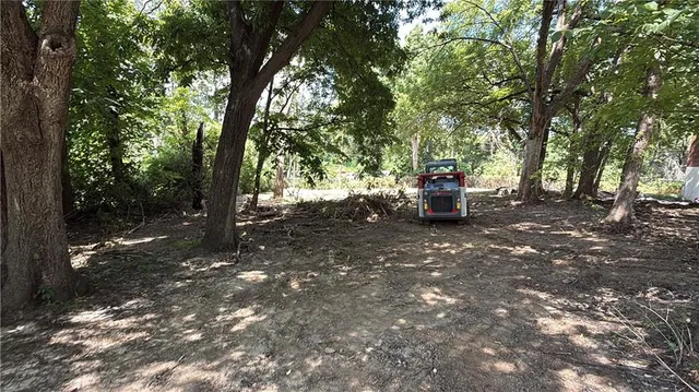 $17,900 | 3638 North Woodland Avenue, Kansas City, MO 64116