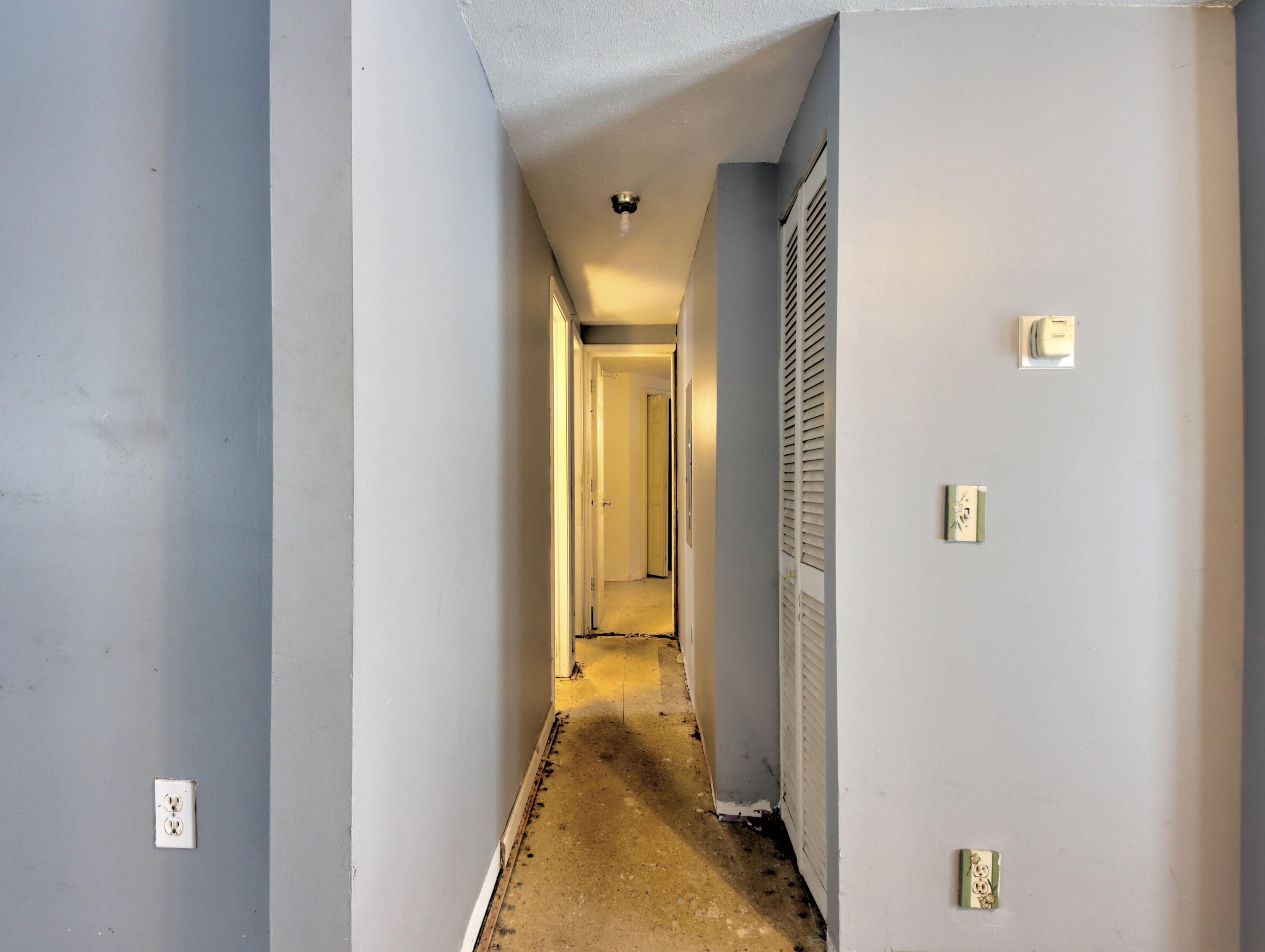 211 McClung Road La Porte, IN 46350 - Photo 11 of 20 3000x2259