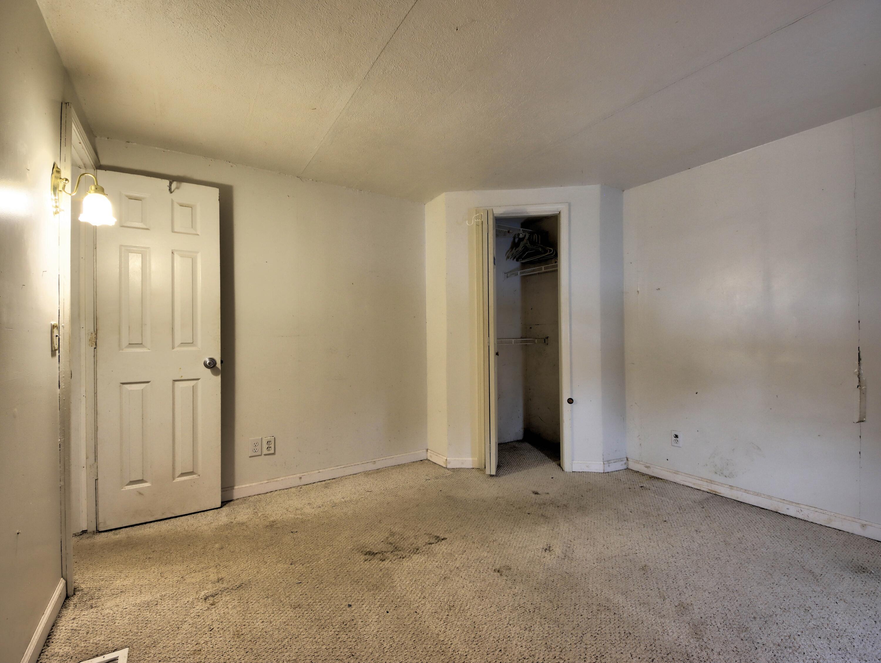 211 McClung Road La Porte, IN 46350 - Photo 17 of 20 3000x2259