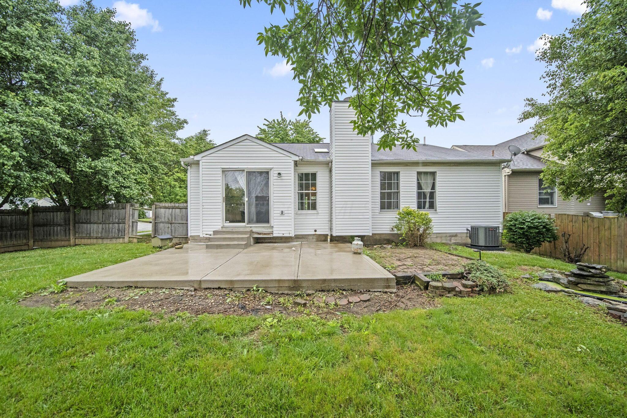 2985 Briar Ridge Road Columbus, OH 43232 - Photo 37 of 48 Rear Elevation/Patio