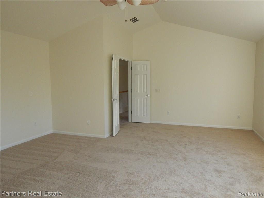 4128 Merriman Loop Howell, MI 48843 - Photo 26 of 42 DSCN2078.JPG