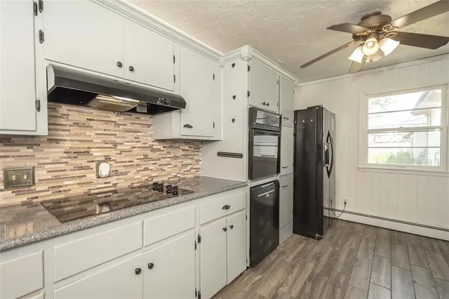 $230,000 | 1222 South Maple Street, Ottawa, KS 66067