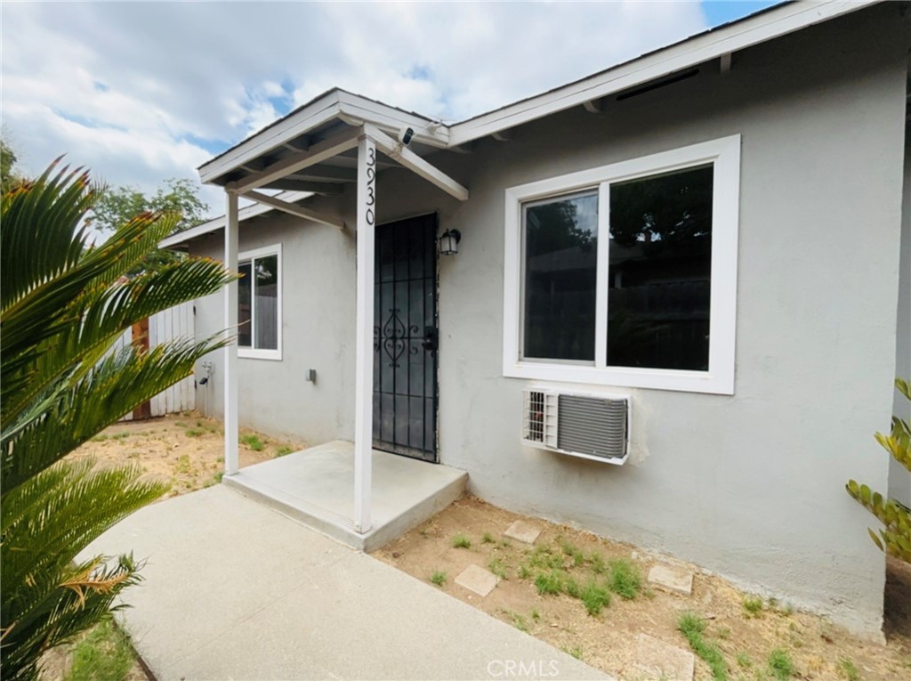 3928 Everest Avenue Riverside, CA 92503 - Photo 2 of 61