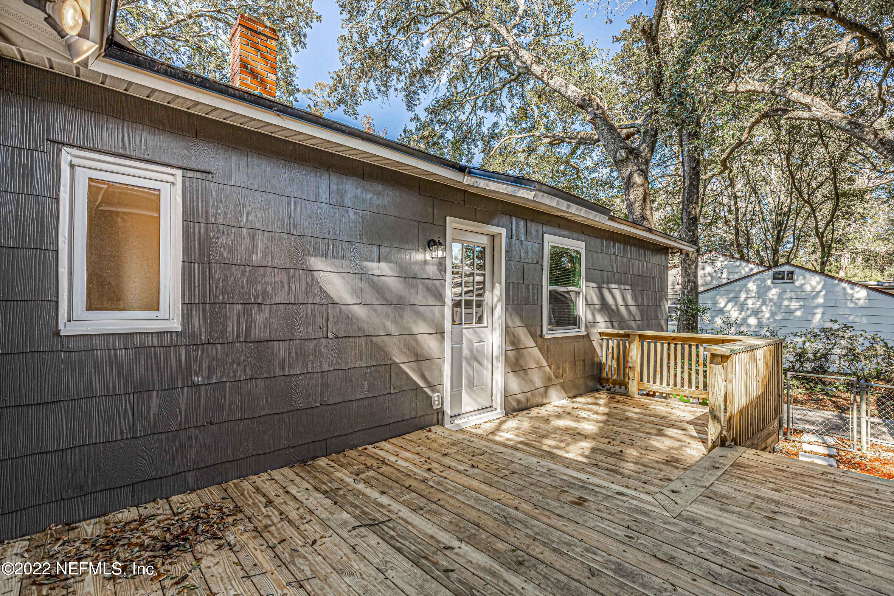 1159 Scotten Road Jacksonville, FL 32205 - Photo 34 of 41 33-Rear Deck