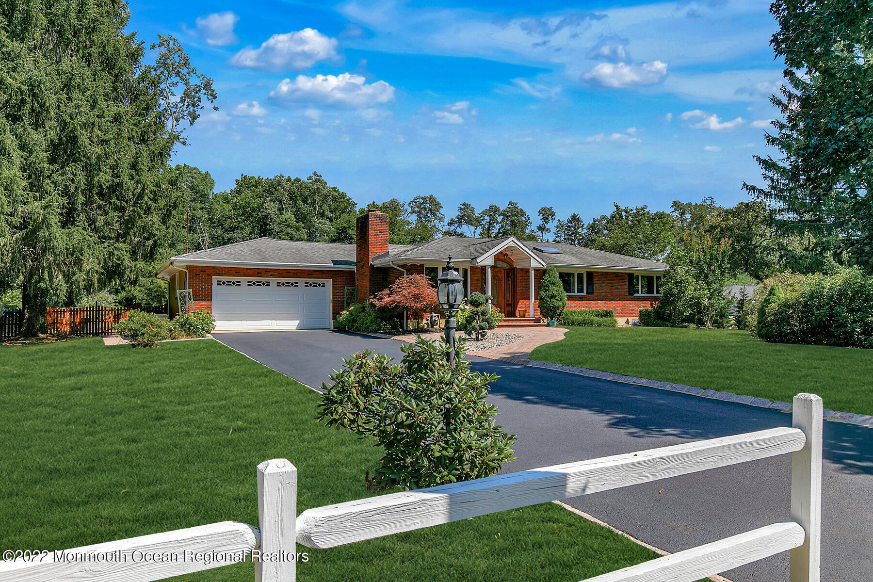 175 Hockhockson Road Colts Neck, NJ 07722 - Photo 4 of 50 1F8A9989-001-005-1800x1200