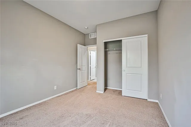 $2,450 | 7716 Plumbush Court, Las Vegas, NV 89113