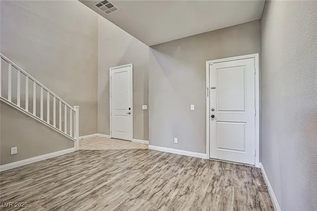 $2,450 | 7716 Plumbush Court, Las Vegas, NV 89113