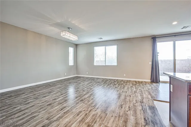 $2,450 | 7716 Plumbush Court, Las Vegas, NV 89113