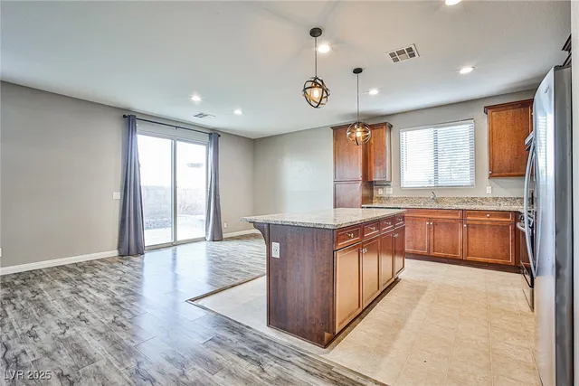 $2,450 | 7716 Plumbush Court, Las Vegas, NV 89113