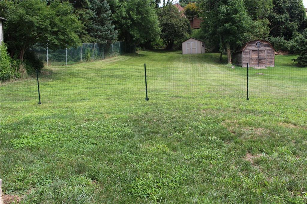 233 Parkedge Road Green Tree, PA 15220 - Photo 19 of 21 Gallery Image 19