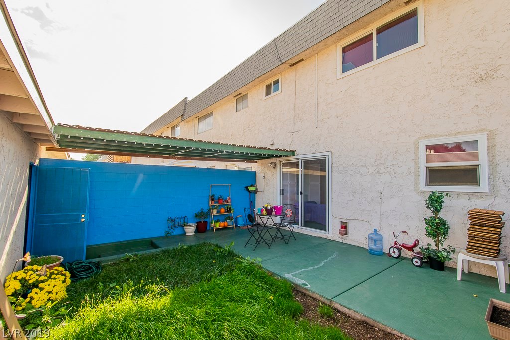 3072 South Pecos Road Las Vegas, NV 89121 - Photo 15 of 19