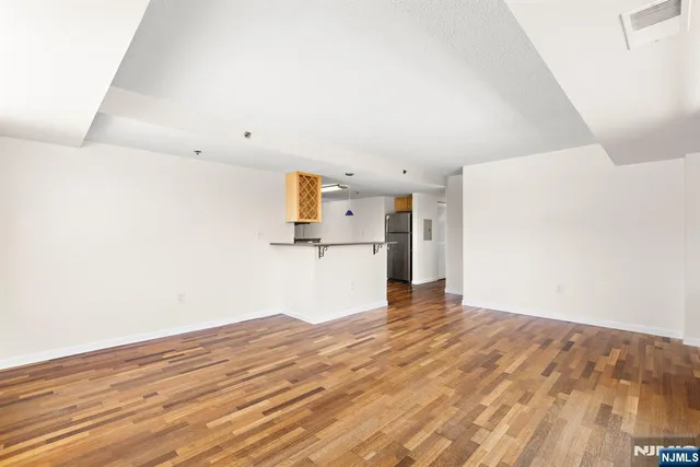 $910,000 | 700 1st Street, Unit 12Q, Hoboken, NJ 07030