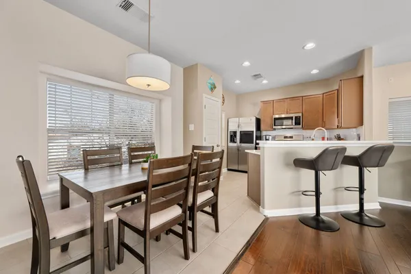 $1,895 | 2905 Saville Loop, Austin, TX 78741