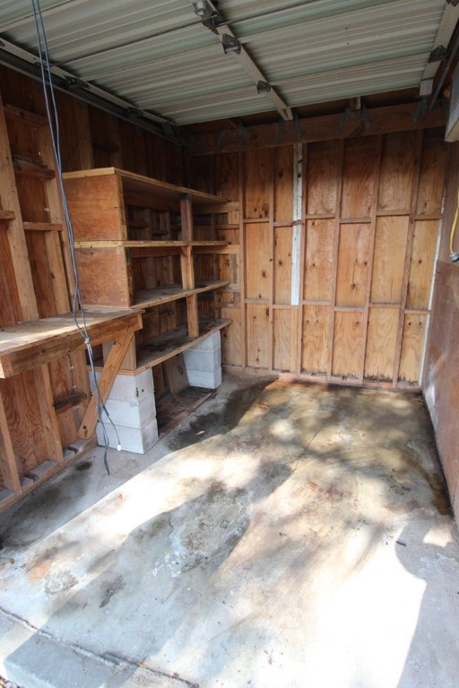 1910 Oak Ridge Drive Portland, TX 78374 - Photo 36 of 40 a view of an empty room with cabinet
