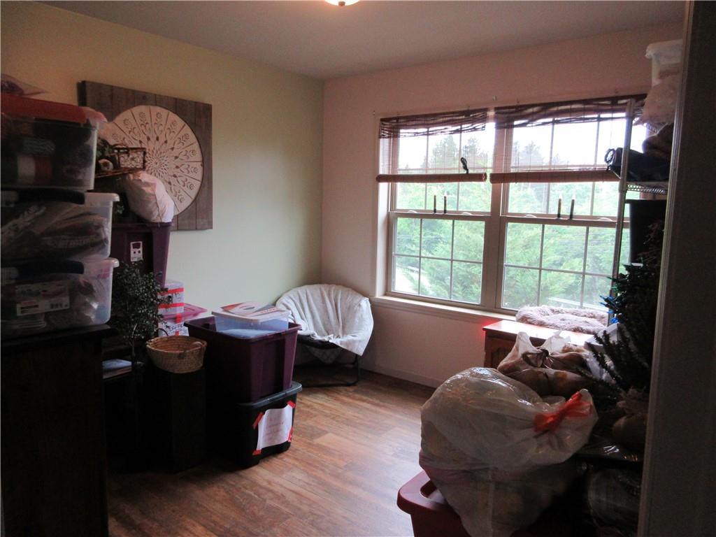 3118 Conway Wallrose Road Baden, PA 15005 - Photo 9 of 24
