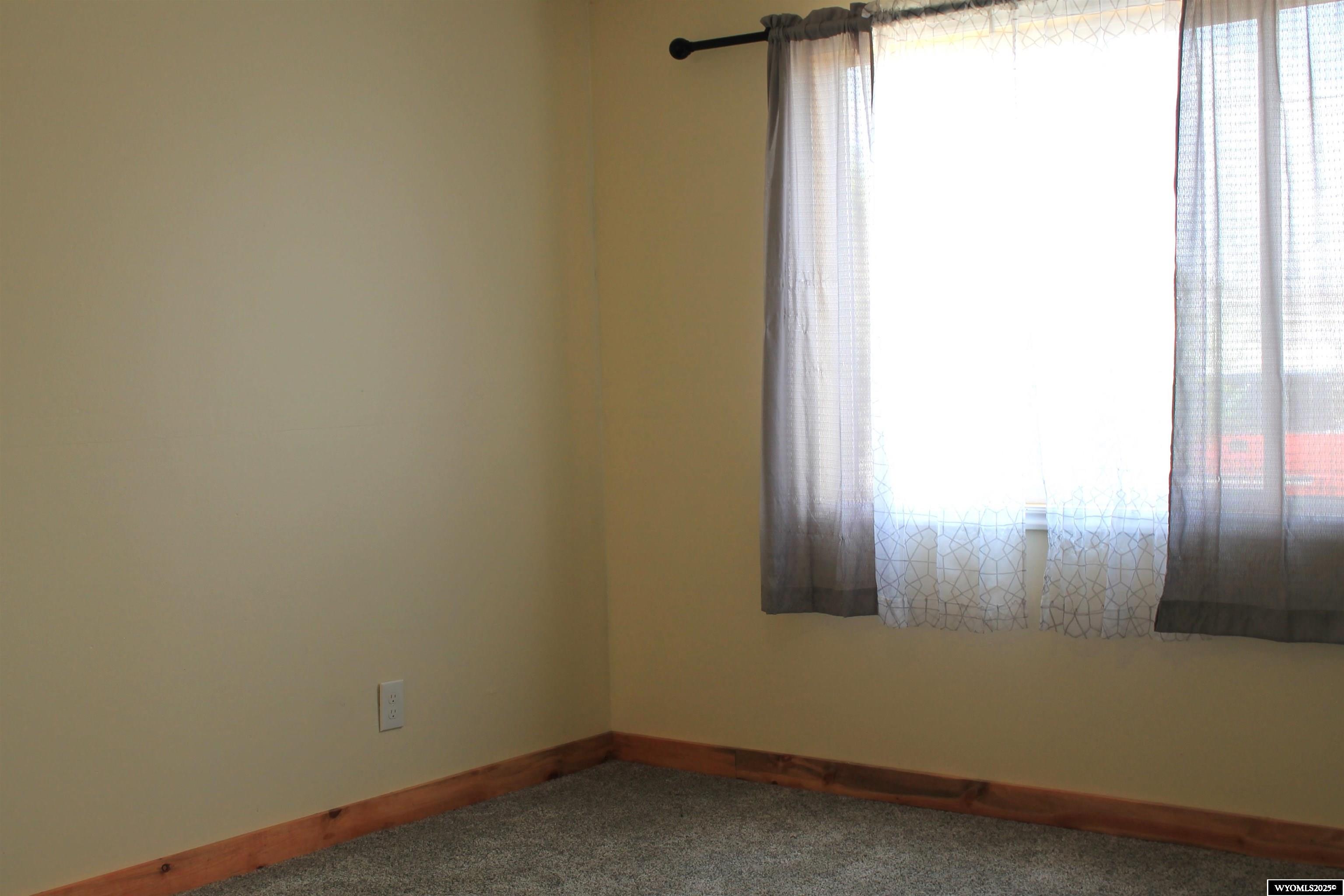 15 Taylor Avenue Marbleton, WY 83113 - Photo 2 of 50