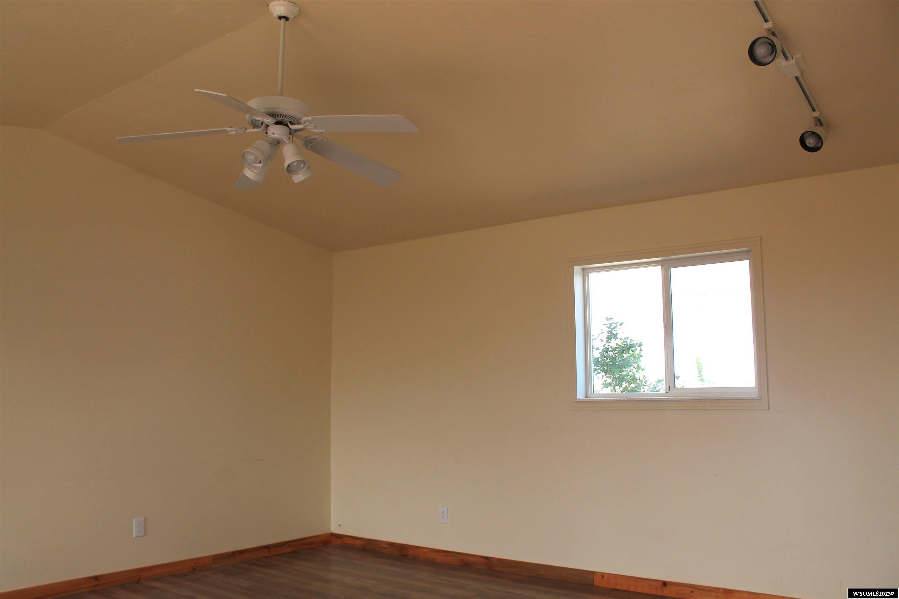 15 Taylor Avenue Marbleton, WY 83113 - Photo 26 of 47