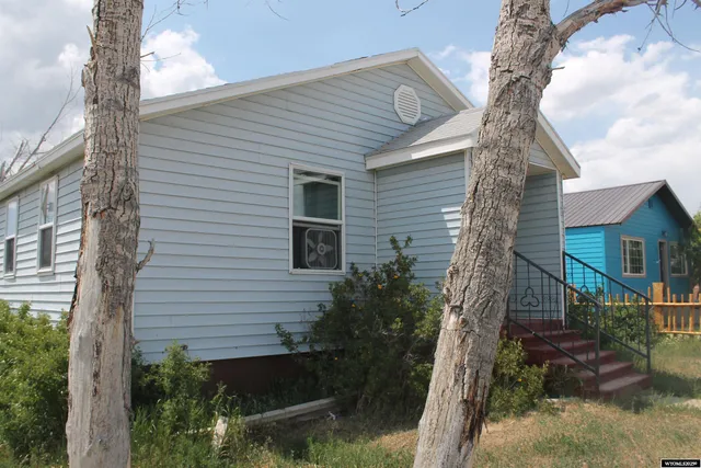 $250,000 | 15 Taylor Avenue, Marbleton, WY 83113
