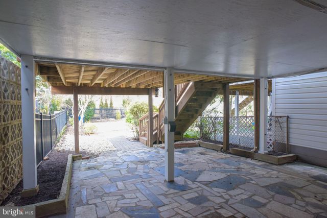 $840,000 | 12 East Linden Street, Alexandria, VA 22301