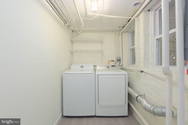 $840,000 | 12 East Linden Street, Alexandria, VA 22301