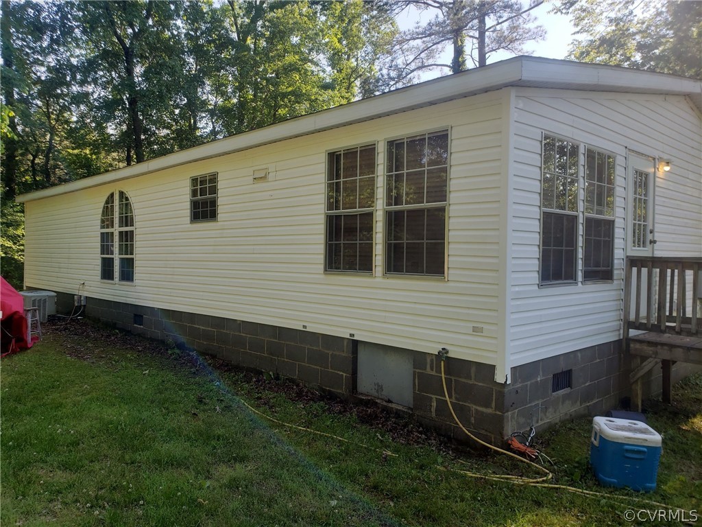 18481 Hunting Quarter Road Yale, VA 23897 - Photo 4 of 8 Gallery Image 4