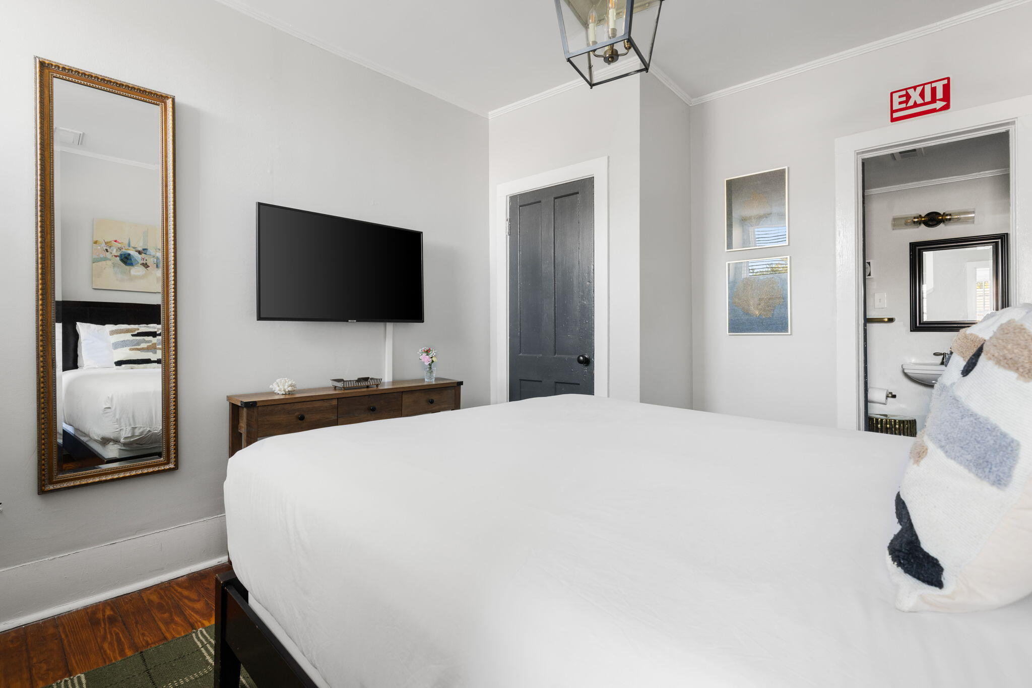 69 Spring Street, Unit A&B Charleston, SC 29403 - Photo 26 of 42 21-web-or-mls-021-69SpringSt-UnitA-Charl