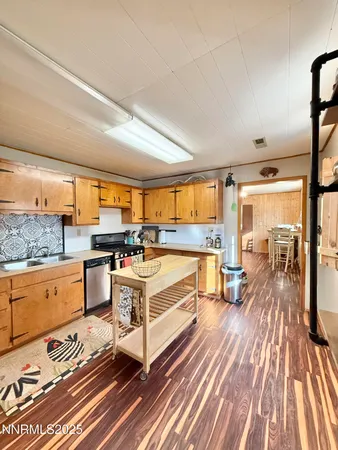 $319,900 | 195 Pleasant Hill Drive, Battle Mountain, NV 89820