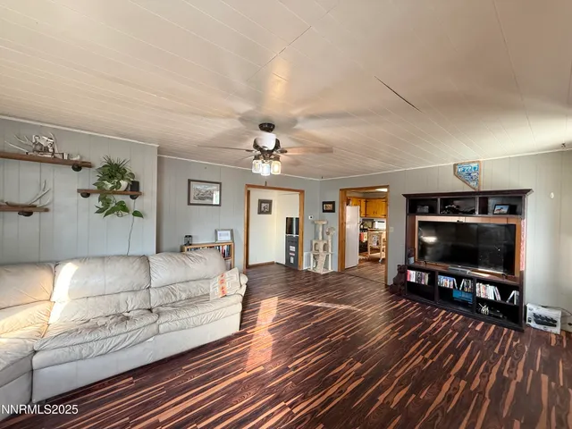 $319,900 | 195 Pleasant Hill Drive, Battle Mountain, NV 89820