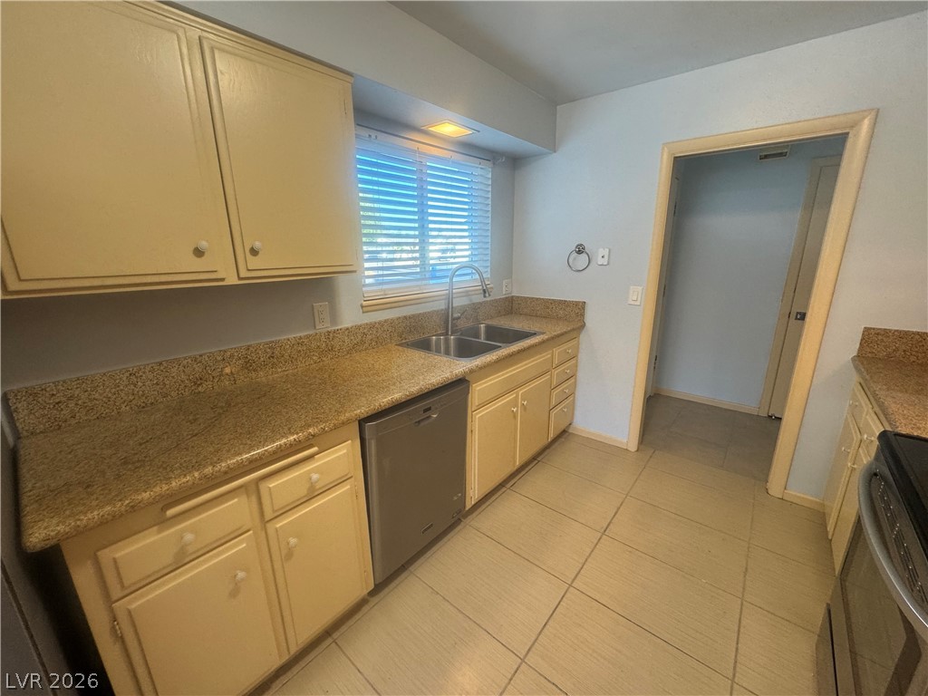 4420 Del Monte Avenue, Unit RENTAL Las Vegas, NV 89102 - Photo 9 of 20 Well-lit kitchen with generous countertop space and efficient appliances.