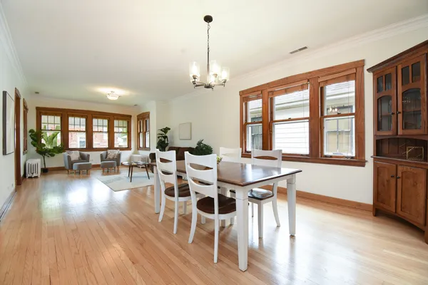 $620,000 | 1042 South Kenilworth Avenue, Oak Park, IL 60304