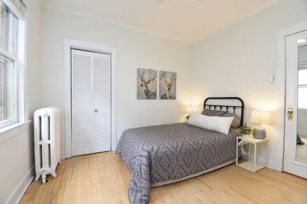 $620,000 | 1042 South Kenilworth Avenue, Oak Park, IL 60304