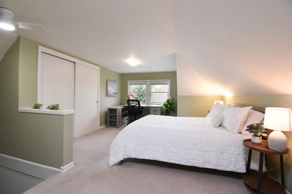 $620,000 | 1042 South Kenilworth Avenue, Oak Park, IL 60304