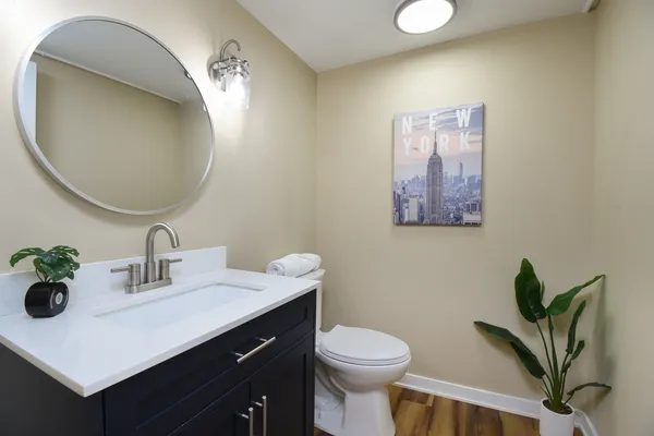 $620,000 | 1042 South Kenilworth Avenue, Oak Park, IL 60304