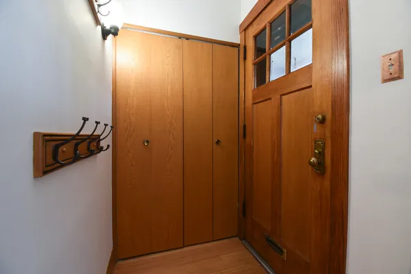 $620,000 | 1042 South Kenilworth Avenue, Oak Park, IL 60304