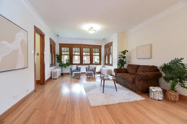 $620,000 | 1042 South Kenilworth Avenue, Oak Park, IL 60304