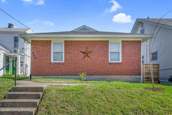 $1,350 | 923 Lydia Street, Unit 1, Louisville, KY 40217