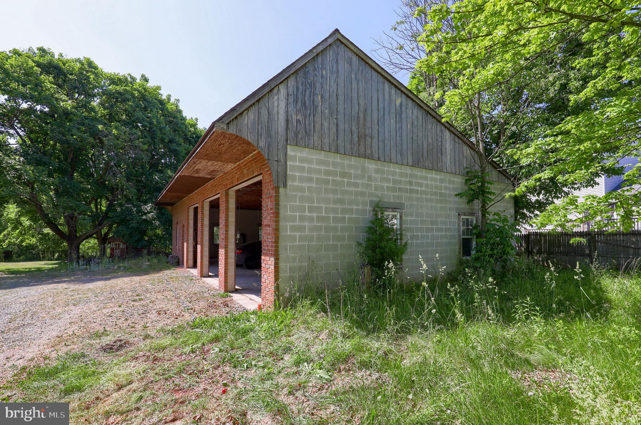 1252 Cocalico Road Birdsboro, PA 19508 - Photo 33 of 66 3 car garage