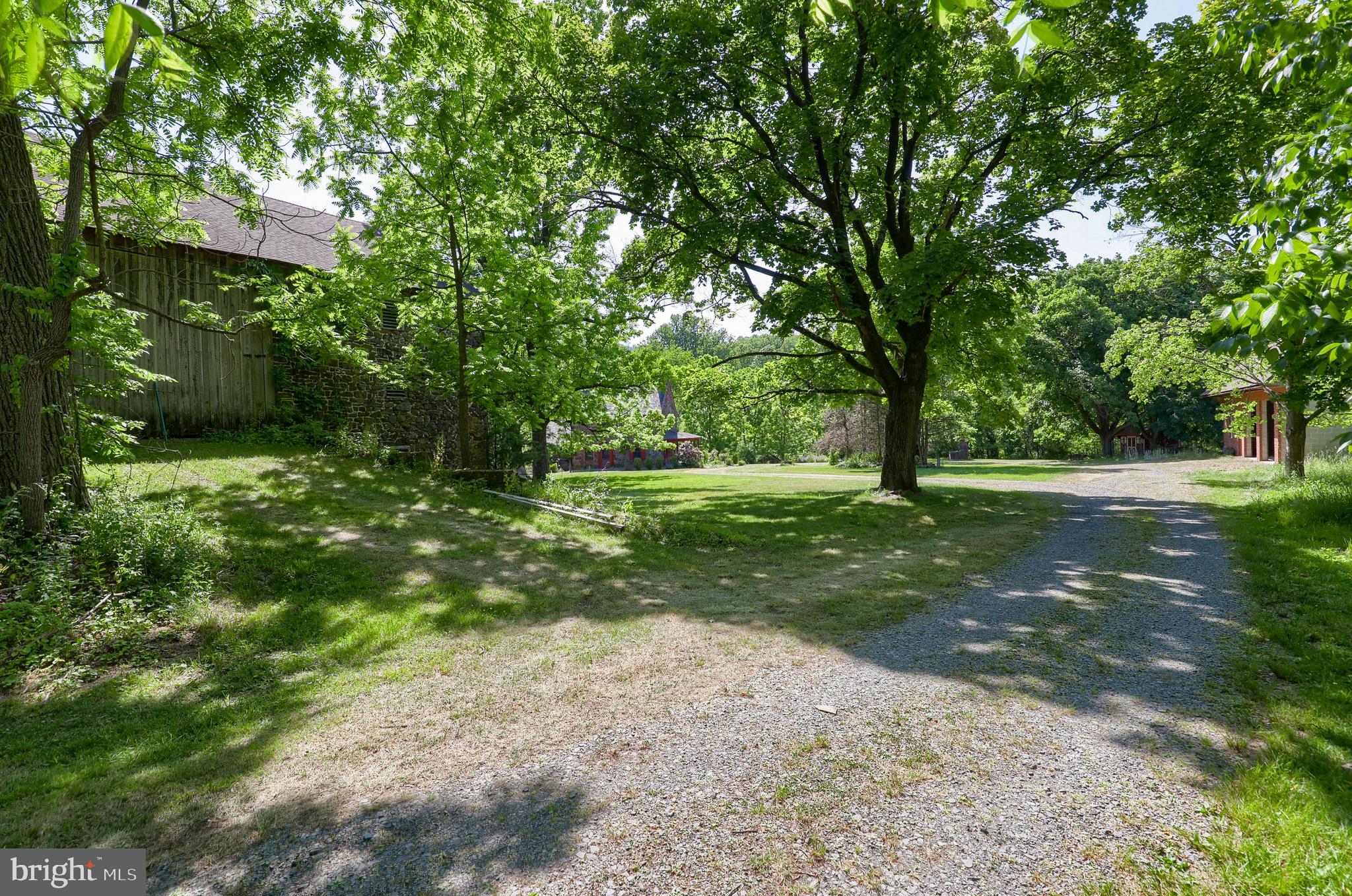 1252 Cocalico Road Birdsboro, PA 19508 - Photo 52 of 66 bank barn